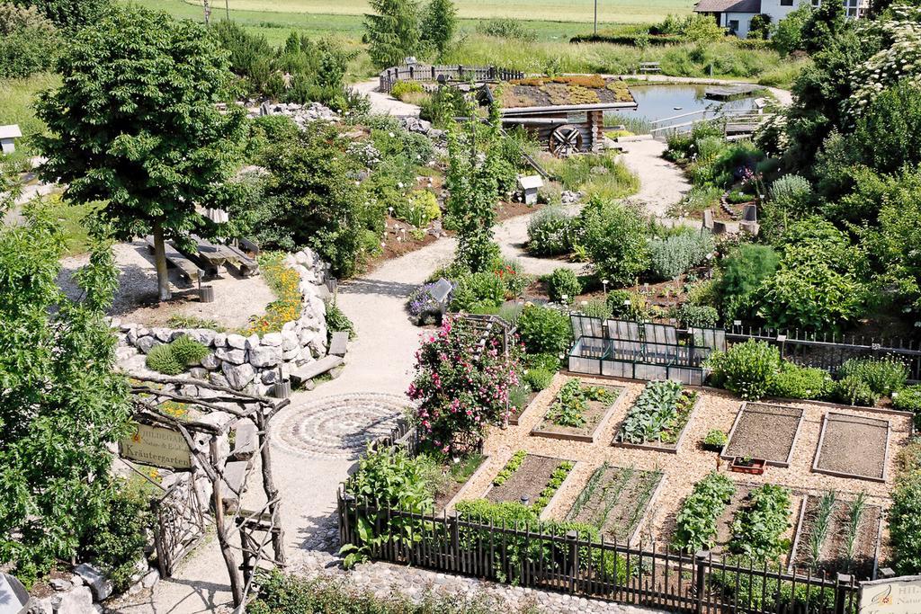 Hildegard Naturhaus Kirchberg bei Mattighofen Номер фото